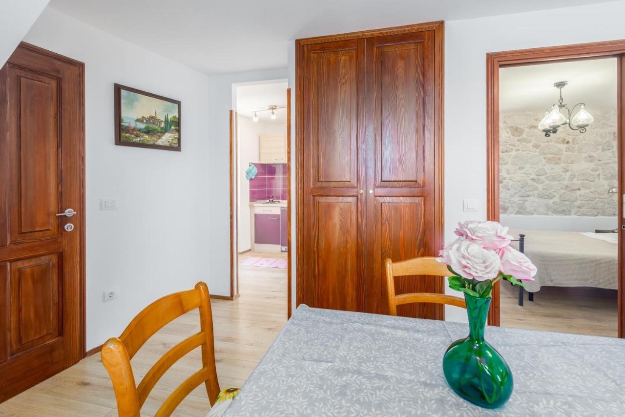 Apartment Lanterna Veneziana Rovinj Luaran gambar