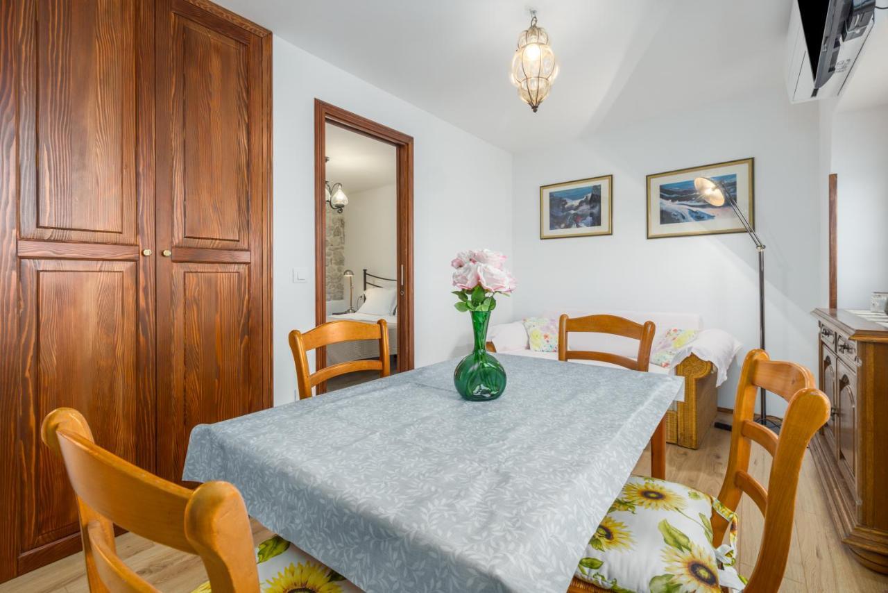 Apartment Lanterna Veneziana Rovinj Luaran gambar