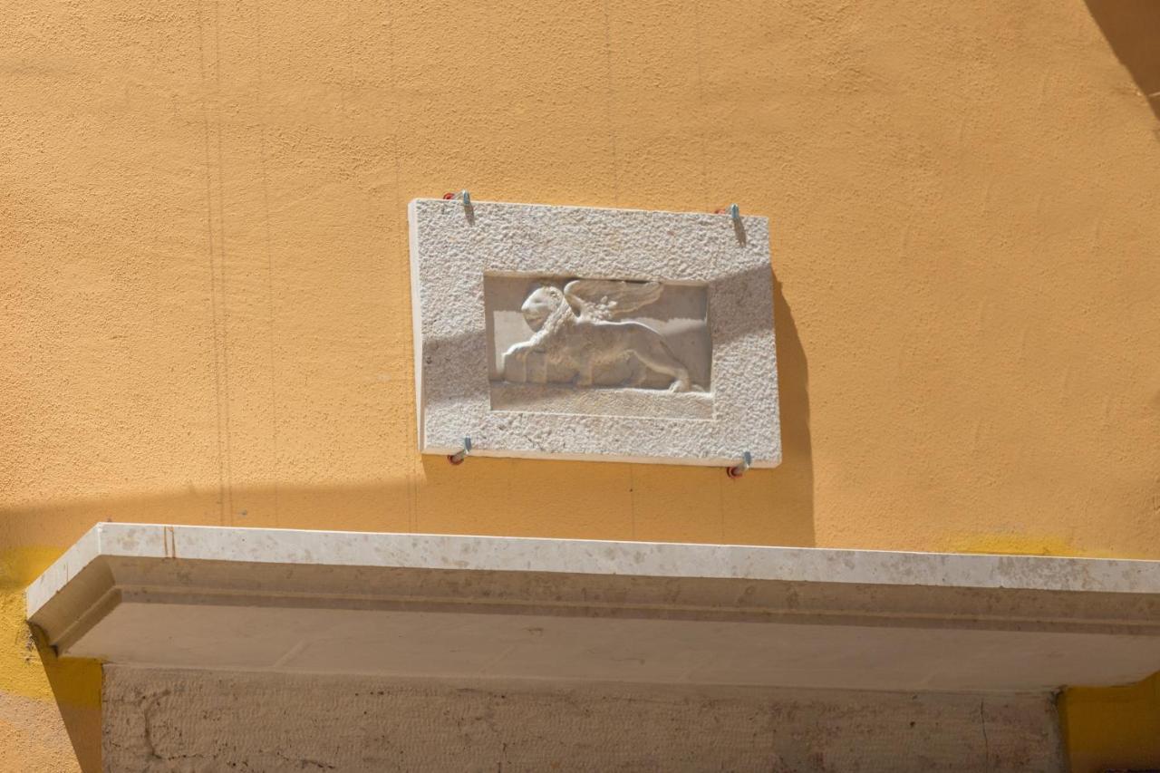 Apartment Lanterna Veneziana Rovinj Luaran gambar